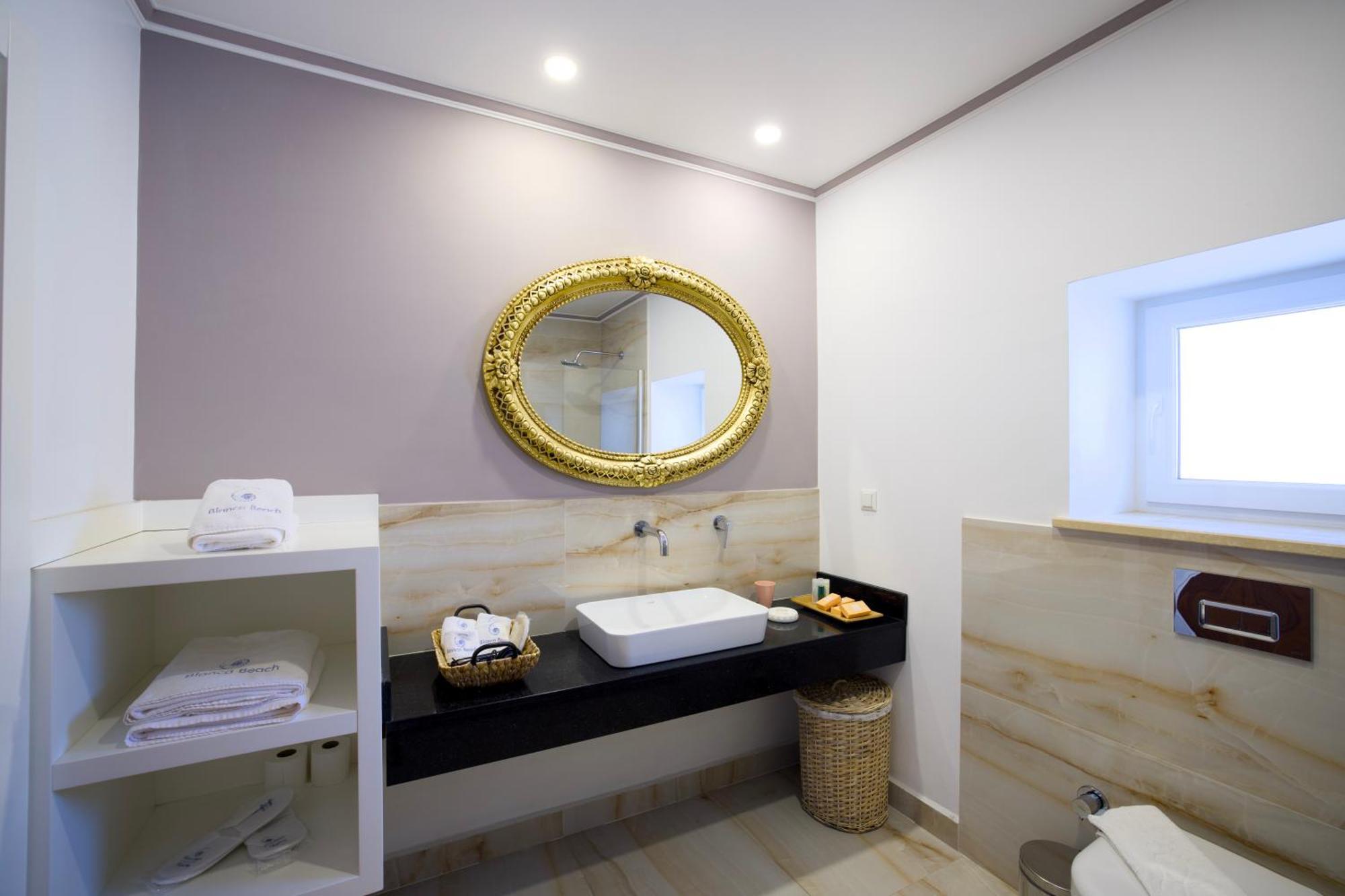 Blanca Beach Hotel Каш Екстер'єр фото